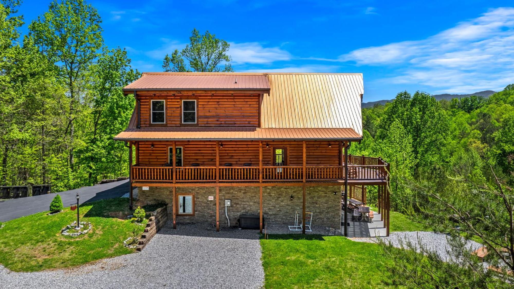 Ridge View Lodge Nature And Mountain View - Hot Tub - Firepit - Yard - Games Gatlinburg Eksteriør bilde